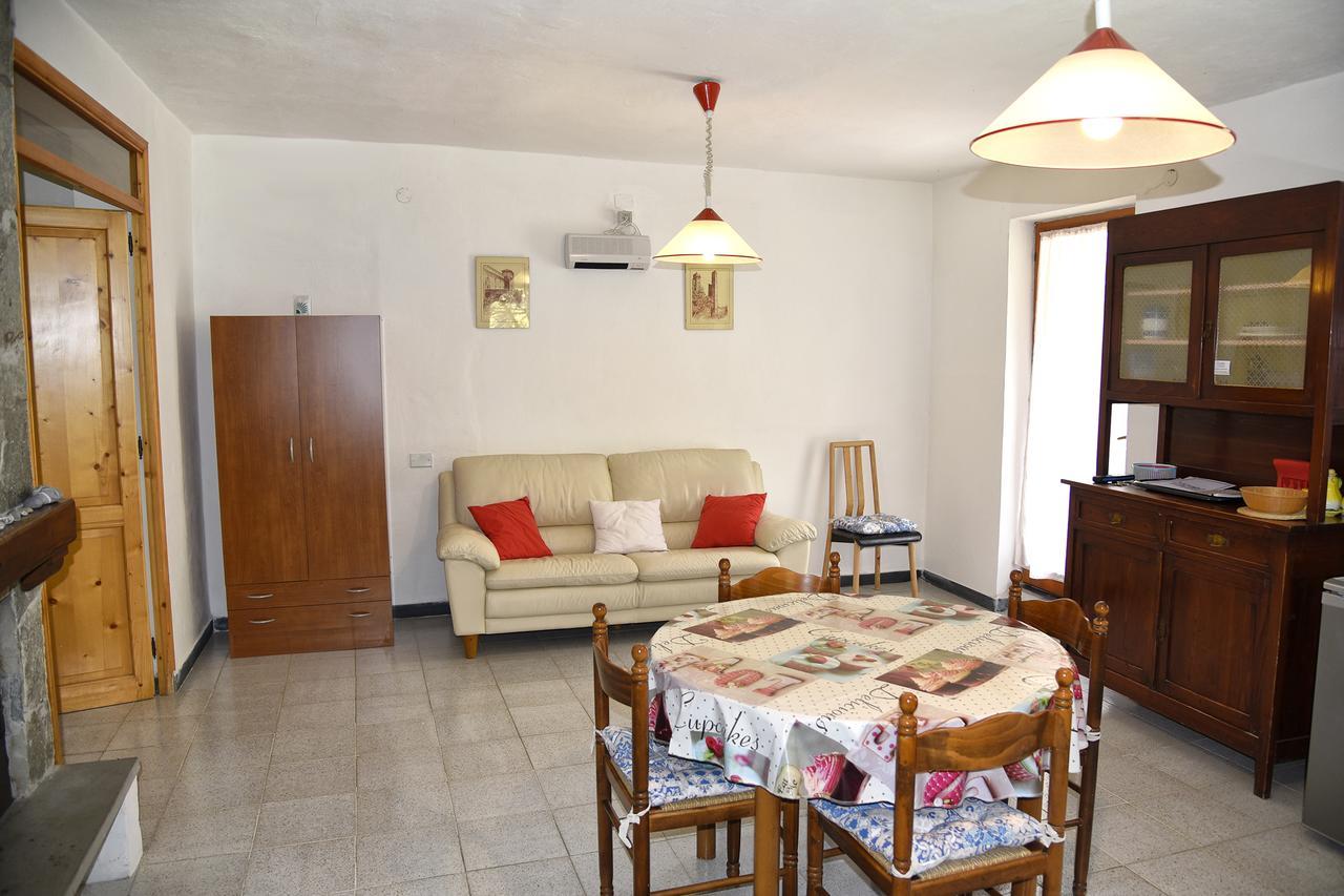 Due Pini Corniglia Exterior photo
