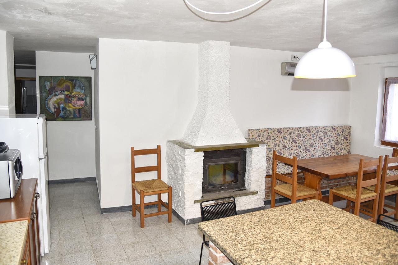 Due Pini Corniglia Exterior photo
